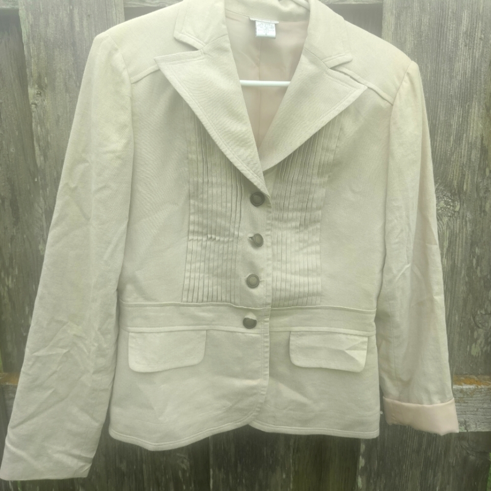 Spingle cream blazer size 8